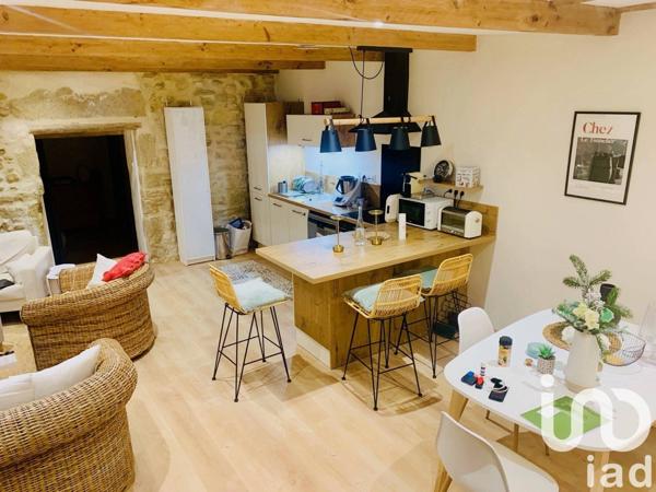 Appartement 3 pièces de 77 m² à Châteauneuf-du-Pape (84230)