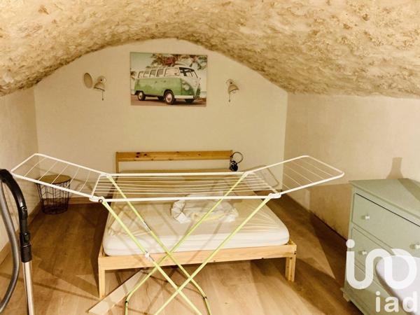 Appartement 3 pièces de 77 m² à Châteauneuf-du-Pape (84230)