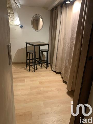 Appartement 3 pièces de 77 m² à Châteauneuf-du-Pape (84230)