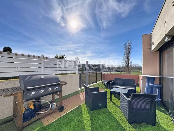 Appartement lumineux avec grande terrasse et parking à Narbonne