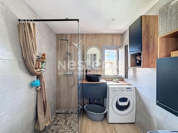 Appartement lumineux avec grande terrasse et parking à Narbonne