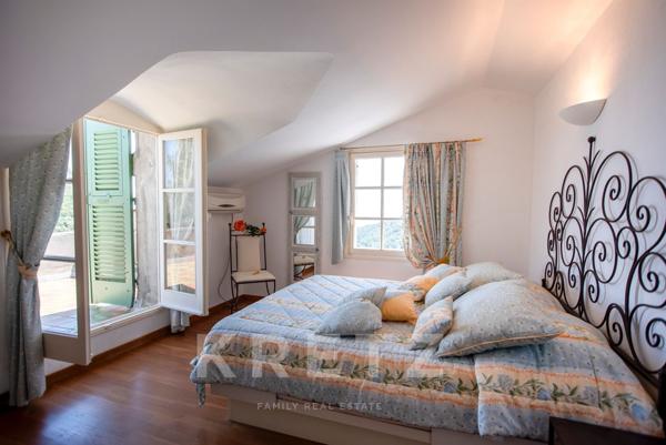 Hauteur San Martino Di Lota - Villa de 380m2 - Vue Mer