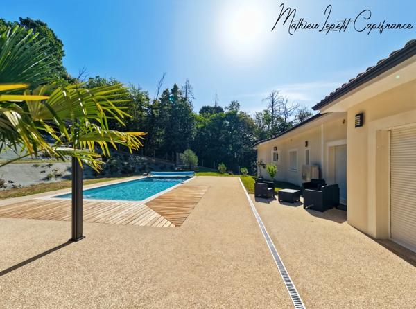 Maison contemporaine de 253 m² avec piscine, garage isolé de 100 m² et terrain de 4 728 m² – CHANCELADE- aucun travaux à prévoir