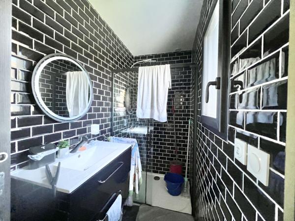 Caen (14000) Maison T8 de 160m2 - Terrain 504m2