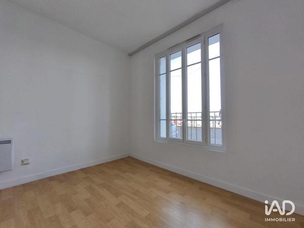 Location appartement 3 pièces 54 m² Villecresnes