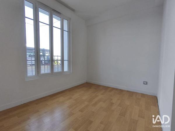 Location appartement 3 pièces 54 m² Villecresnes
