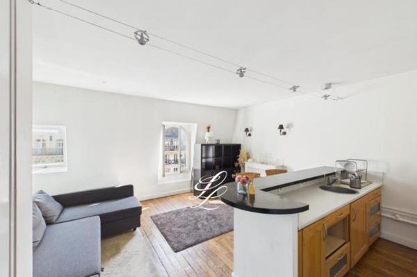Vente - Appartement 2 pièces 37 m 2 Paris (75017)