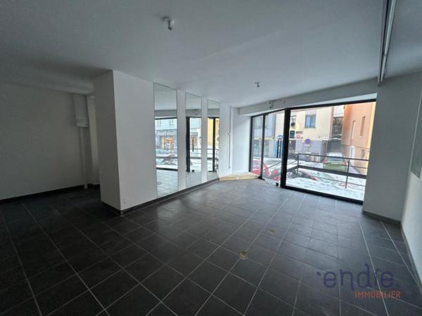 Local commercial Beaucourt
