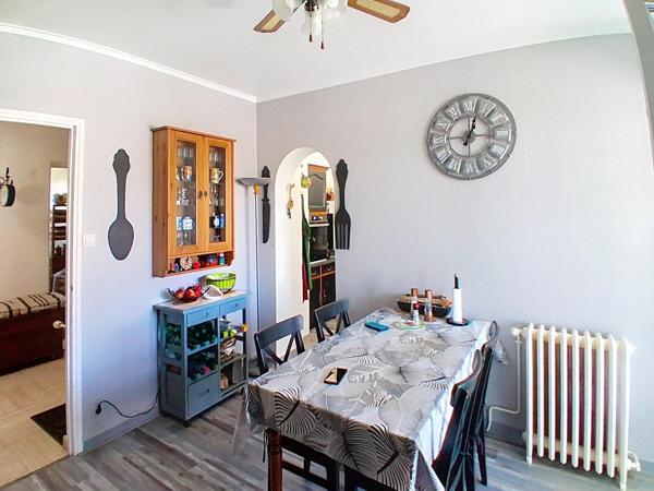 Appartement 135m² dans petite copropriété de seulement 3 logements et un dépôt