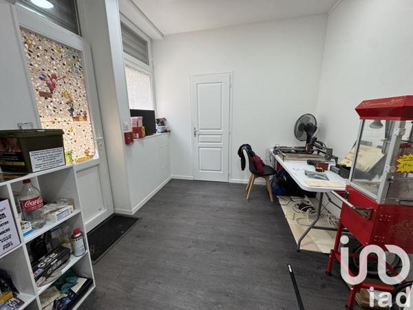 Immeuble à vendre 200 m² Conches-en-Ouche