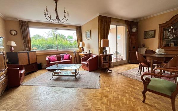 Appartement à vendre    3 pièces • 74,21 m2 La Varenne - Saint-Maur-des-Fossés