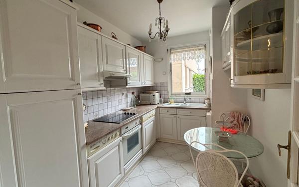 Appartement à vendre    3 pièces • 74,21 m2 La Varenne - Saint-Maur-des-Fossés