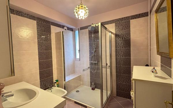 Appartement à vendre    3 pièces • 74,21 m2 La Varenne - Saint-Maur-des-Fossés