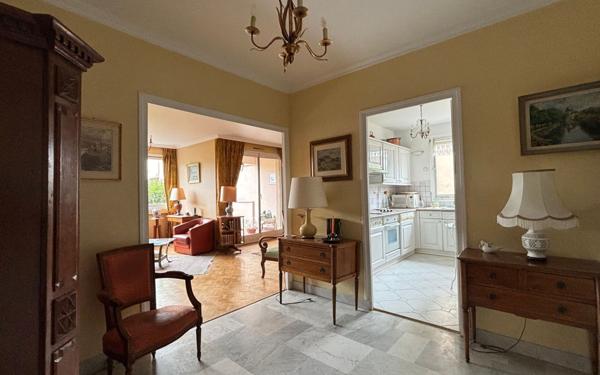Appartement à vendre    3 pièces • 74,21 m2 La Varenne - Saint-Maur-des-Fossés