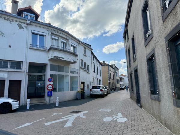 Local commercial 110m2 Cébazat - Clermont-Province