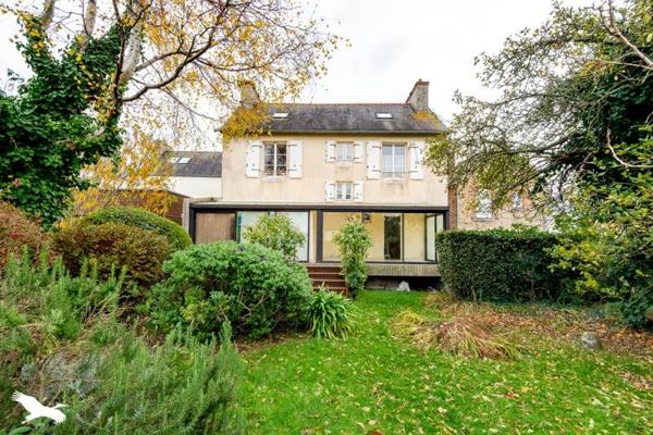 Maison à vendre |  Saint-Pol-de-Léon |  8 pièces | 120 m²