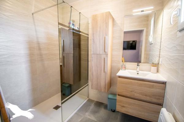 Maison à vendre 296 500 € Mazères 5 p 107 m² DPE A