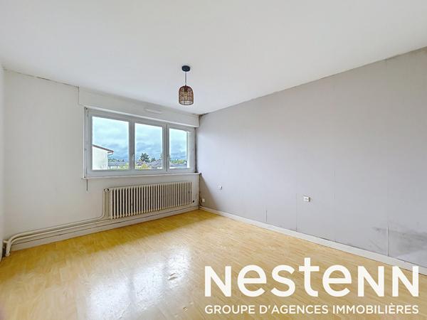 Maison Marly 5 pieces - trois chambres - jardin - garage