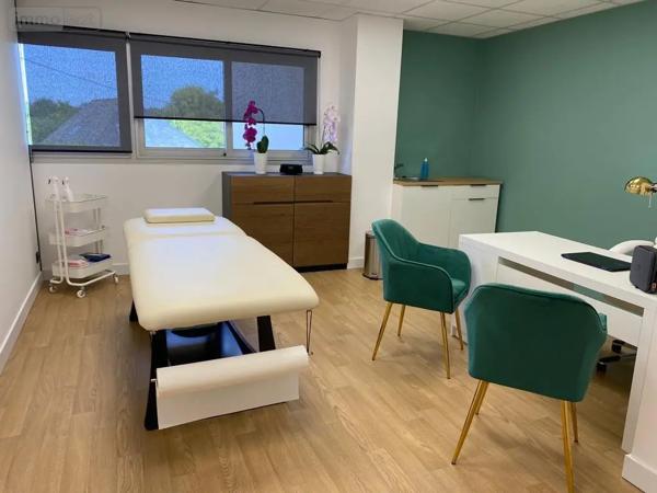 Location - Fonds et/ou murs commerciaux Ploemeur 56270 17 m 2