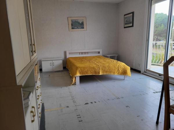 Maison 4 chambres, 1 bureau, garage et jardin