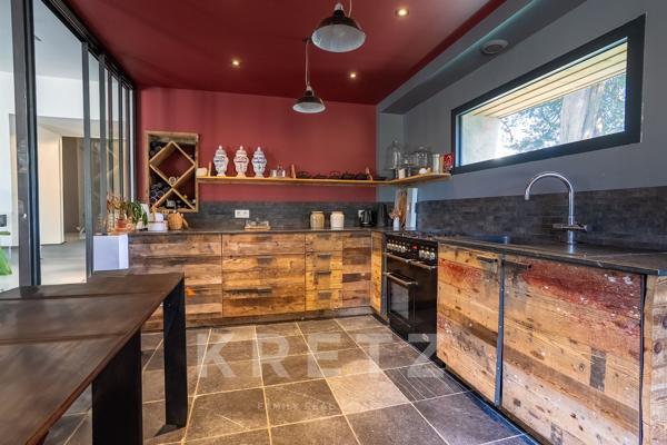 Propriété familiale de caractère avec espace bien-être en coeur de ville