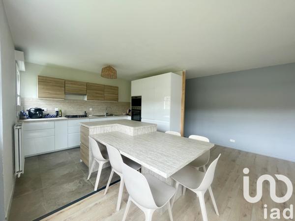 Appartement à vendre 4 pièces 70 m² Saint-Chamond