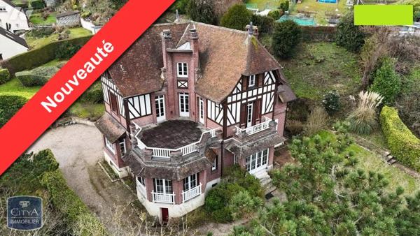 Maison à vendre 8 pièces 307.76m²