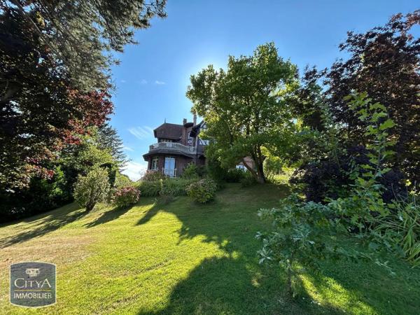 Maison à vendre 8 pièces 307.76m²