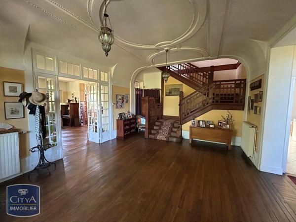 Maison à vendre 8 pièces 307.76m²