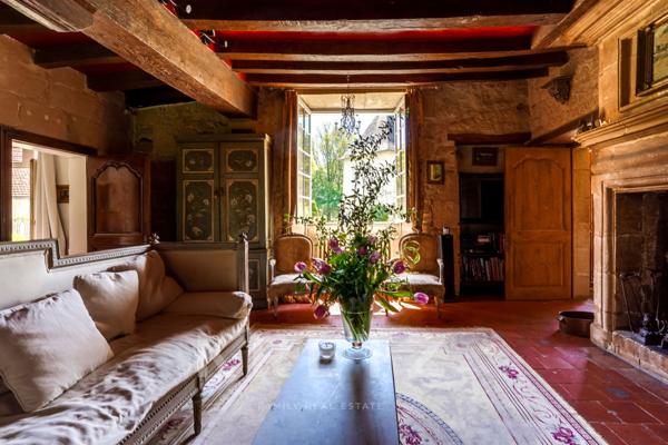 Manoir du XVe siècle -Ideal pour   des chambres d'Hôtes, Gîtes, Réceptions et  Mariages.