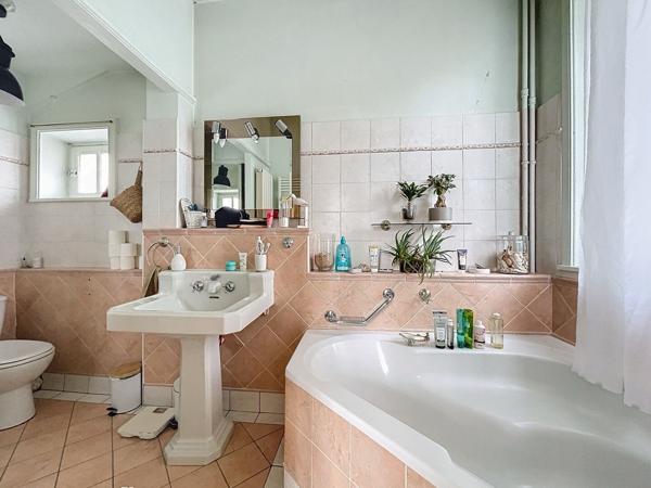 Villa à vendre hauteur de Brive La Gaillarde - Quartier Hôpital - 6 chambres - Garage / Dépendance