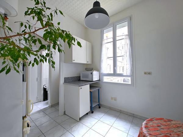 Appartement
         2 pièces
        - 30 m² Exclusivité 290 000 € *