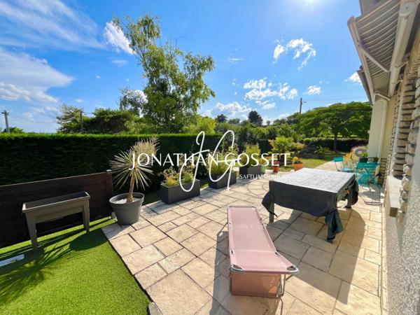 Chanteloup-Les-Vignes: Charmente maison 6 pcs-126m2 avec grand  jardin