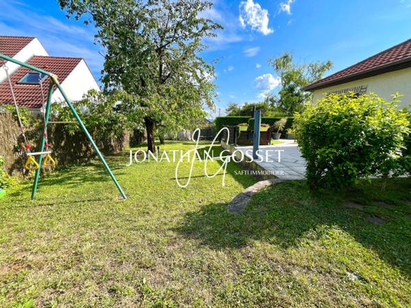 Chanteloup-Les-Vignes: Charmente maison 6 pcs-126m2 avec grand  jardin