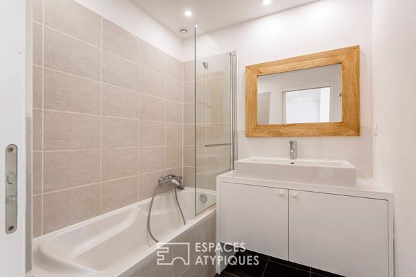 Loft intimiste rénové avec patio et garage