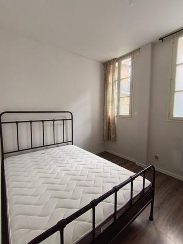 Nancy (54000) EXCLUSIVITÉ APPARTEMENT HAUT DE GAMME : T3 MEUBLÉ AVEC TERRASSE ET PARKING PRIVATIF – NANCY COMMANDERIE