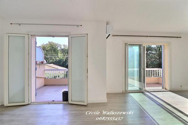 Appartement Le Castellet T4-T5 pièce(s) 91 m2 - Balcon, parking et cave