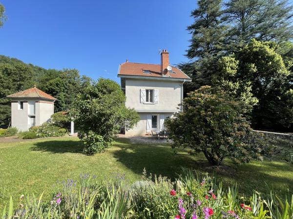Pont-Salomon (43330) Maison 140M2 avec piscine et terrain de 3800M2