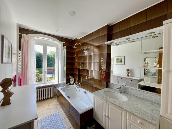 Pont-Salomon (43330) Maison 140M2 avec piscine et terrain de 3800M2