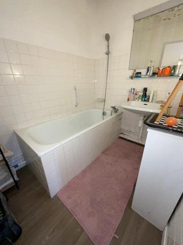 Appartement, 3 chambres, parking couvert.