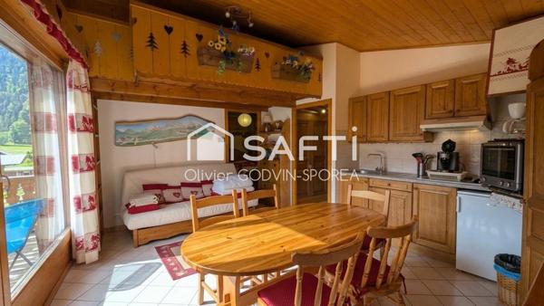 Deux pièces chaleureux avec mezzanines et parking couvert au pied du téléphérique de Nyon à Morzine