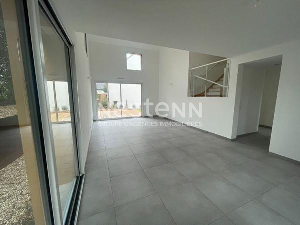 Maison Neuve à Vendre à Larmor Baden - 4 Chambres, 125.99 m²