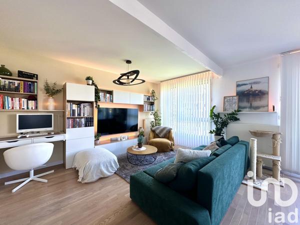 Appartement 4 pièces de 78 m² à Massy (91300)