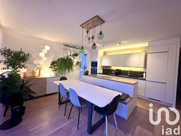 Appartement 4 pièces de 78 m² à Massy (91300)