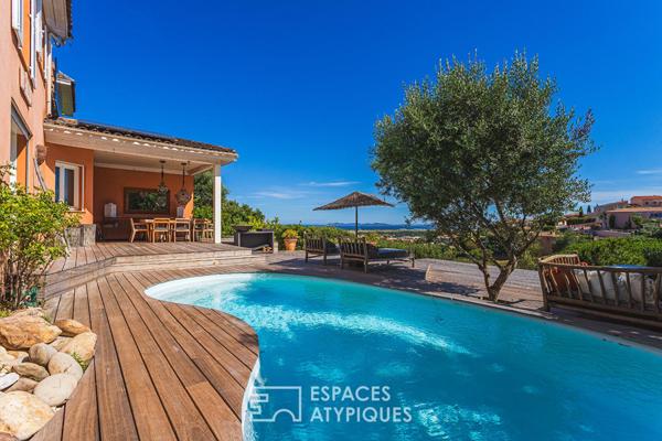 Propriété avec piscine et vue mer