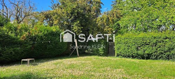 Maison en pierre, 85 m², 4 pièces avec jardin et garages