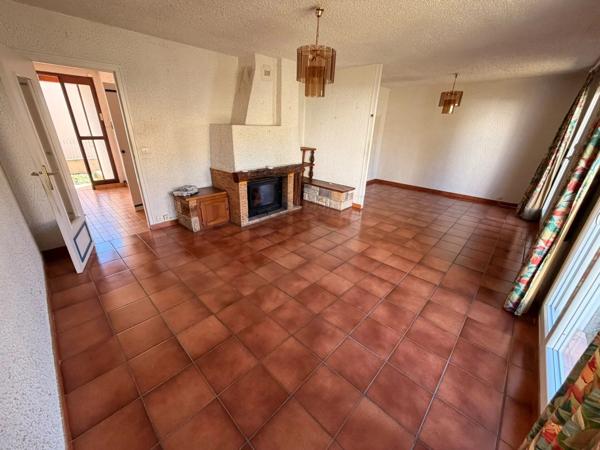 Vente                                                      Maison
                        
                     3 pièces                      88 m2                     à Blanzat