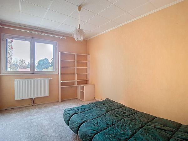 À vendre PAU - Appartement T4 avec ascenseur, balcon aperçu Pyrénées, cave et garage