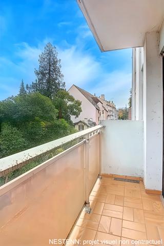 À vendre PAU - Appartement T4 avec ascenseur, balcon aperçu Pyrénées, cave et garage