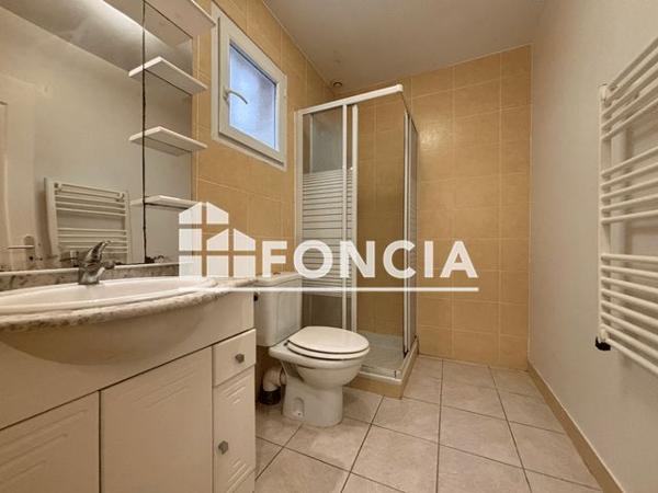 Location Appartement 2 pièces 56.7 m² - 132 RUE BUGEAUD Lyon 69006